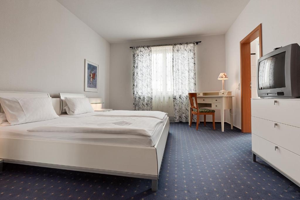Hotel Zum Hirsch Bad Säckingen Esterno foto